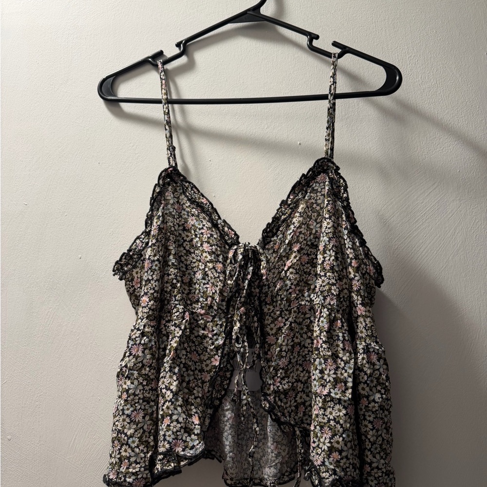 Floral Lace-Trim Spaghetti Strap Cami Top - Black/Pin